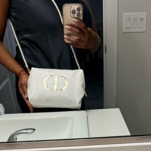 Elegant White Designer Bag with Pearl Strap
